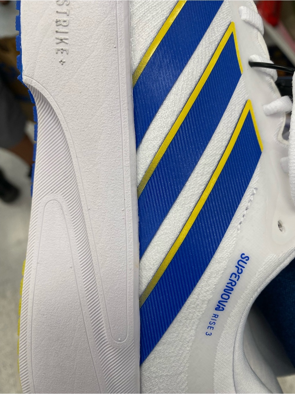 Adidas SUPERNOVA RISE 3 RUNNING SHOES new - Picture 7 of 7